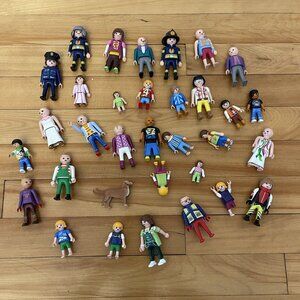 Lot Of 33 Playmobil Figures, Police, kids, dogs, toys